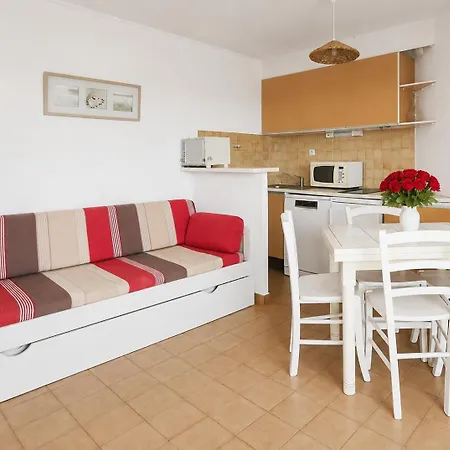 T3 Avec Piscine, Jardin, Parking & Acces Apartament Agde