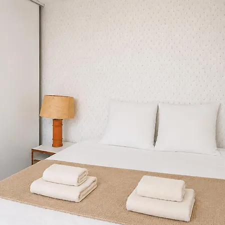 T3 Avec Piscine, Jardin, Parking & Acces * Agde