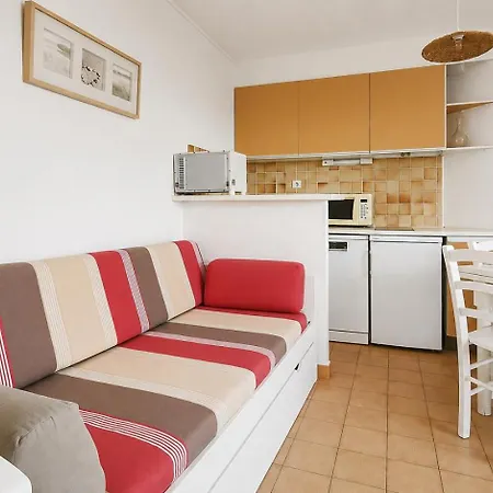 Apartament T3 Avec Piscine, Jardin, Parking & Acces Agde