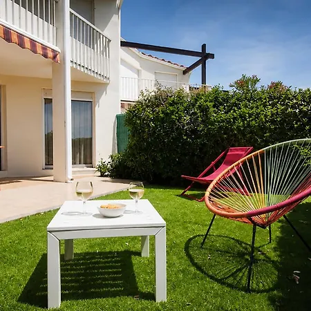 T3 Avec Piscine, Jardin, Parking & Acces Agde
